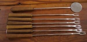 Set 6 Vintage Mid Century Modern Teak Stainless Steel Fondue Forks + Cutter Tool
